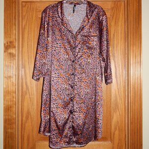 Women's TORRID Size 2 Sleep Satin Shirt Night Gown Leopard Cheetah Animal Print